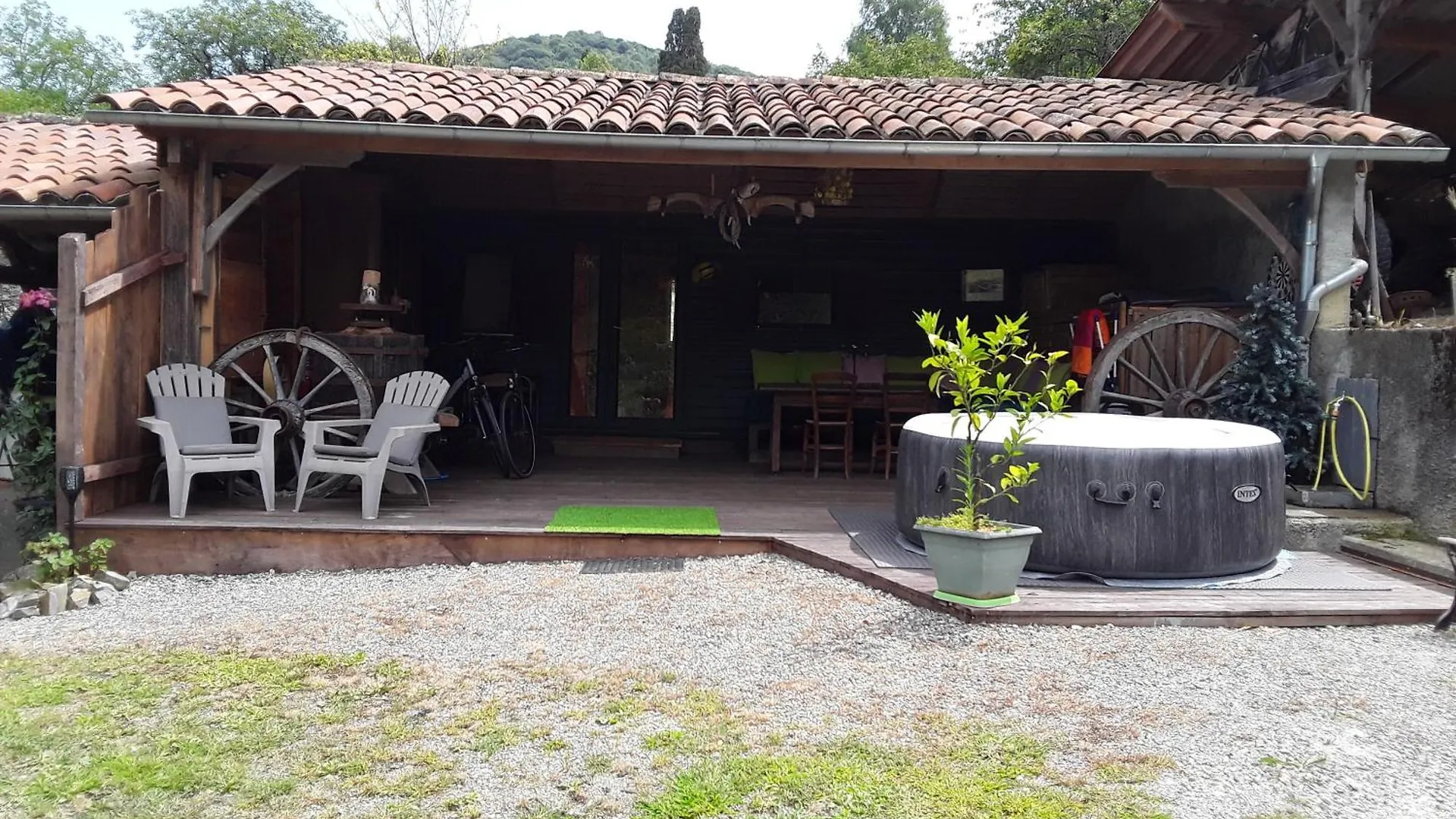 Location En Pre Montagne Pyreneenne Saleich
